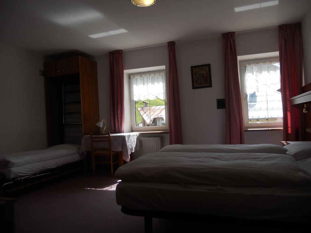Albergo Alpino Арабба Екстериор снимка